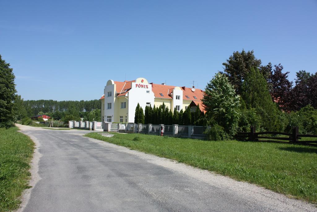 Főnix Hotel Bük Buitenkant foto